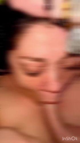 Aperçu des vidéos possibles où monsieur me baise la bouche