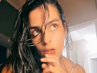 camii2244 - Cam Performer en direct 25 ans FR - Photo de profil HD