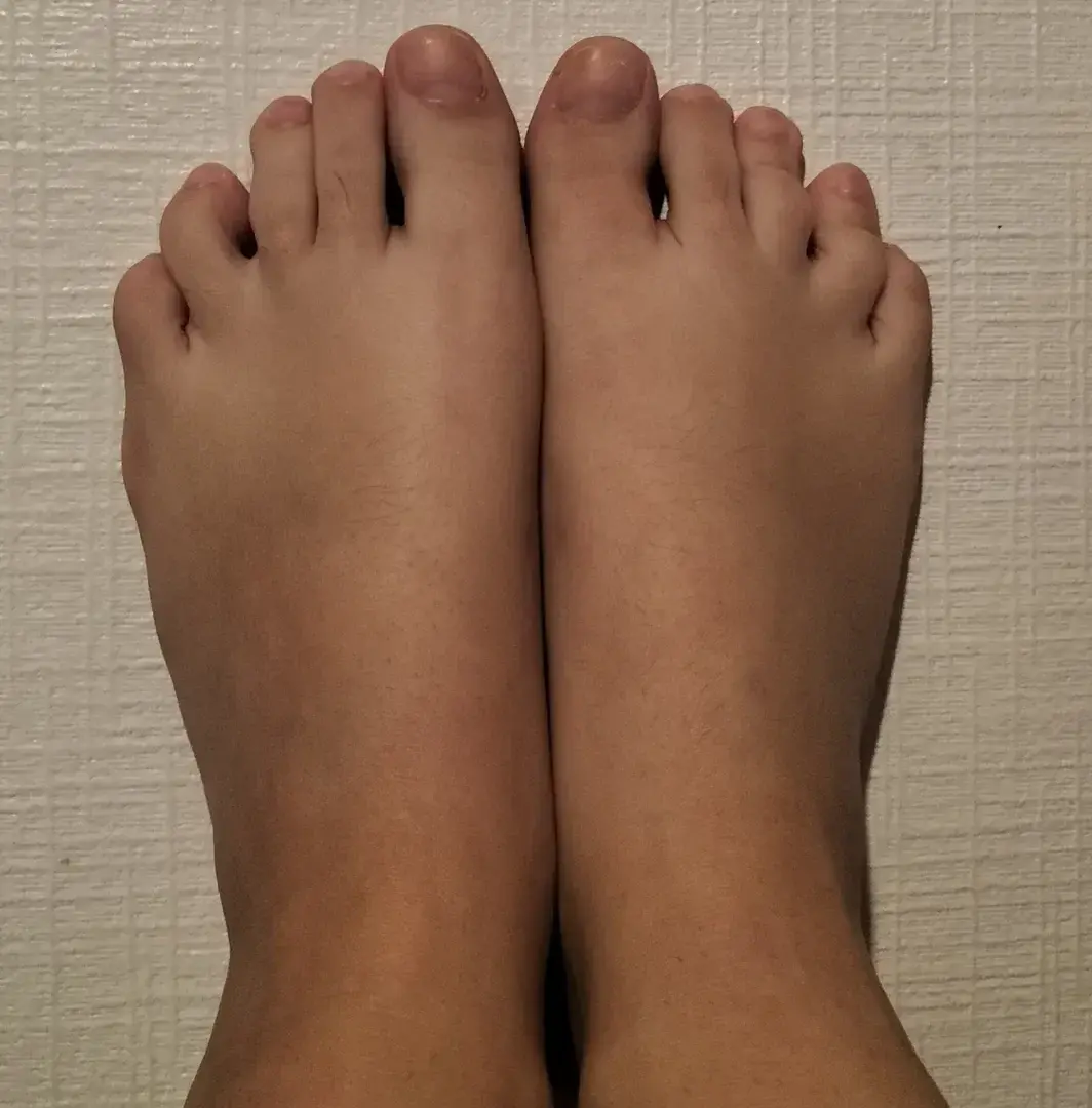 Leak & nude 2 — Petits_pieds_sonia