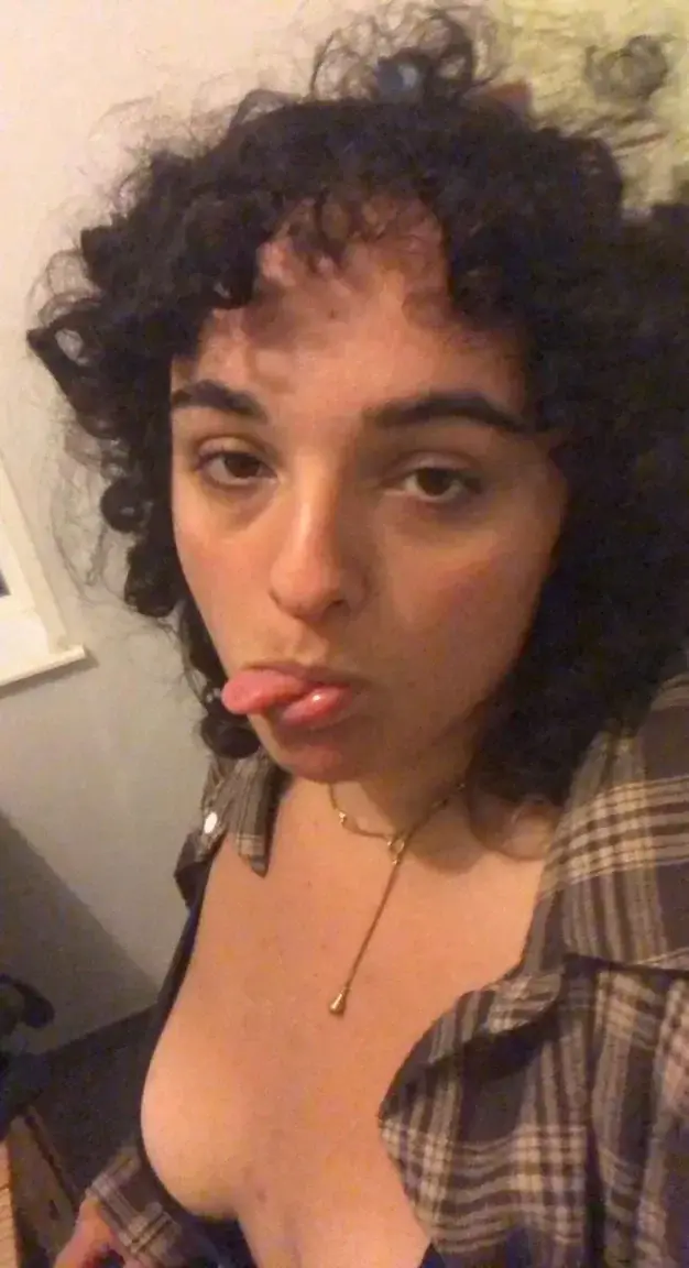 Leak & nude 1 — Arabiacurvlov_