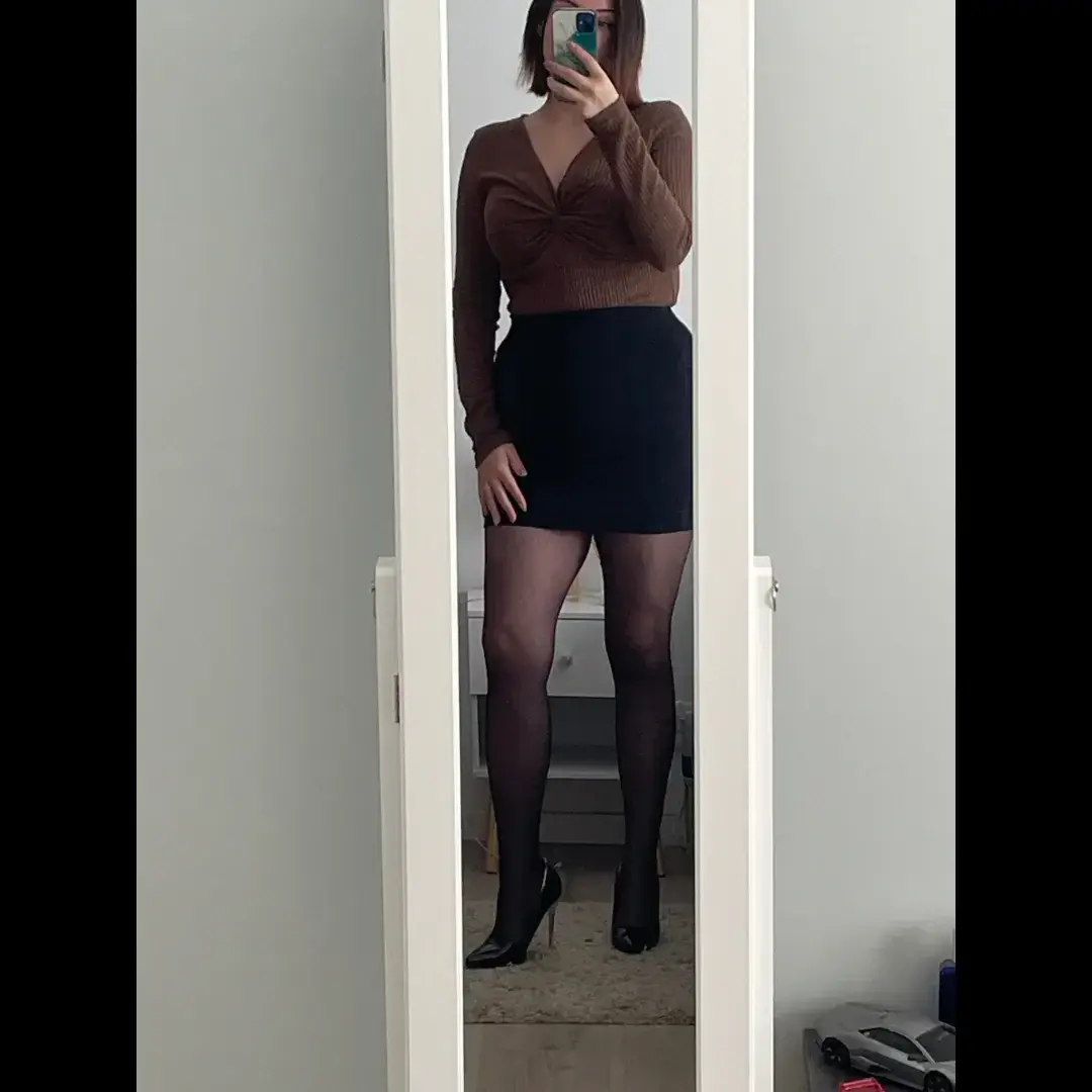 Leak & nude 2 — Allya02_