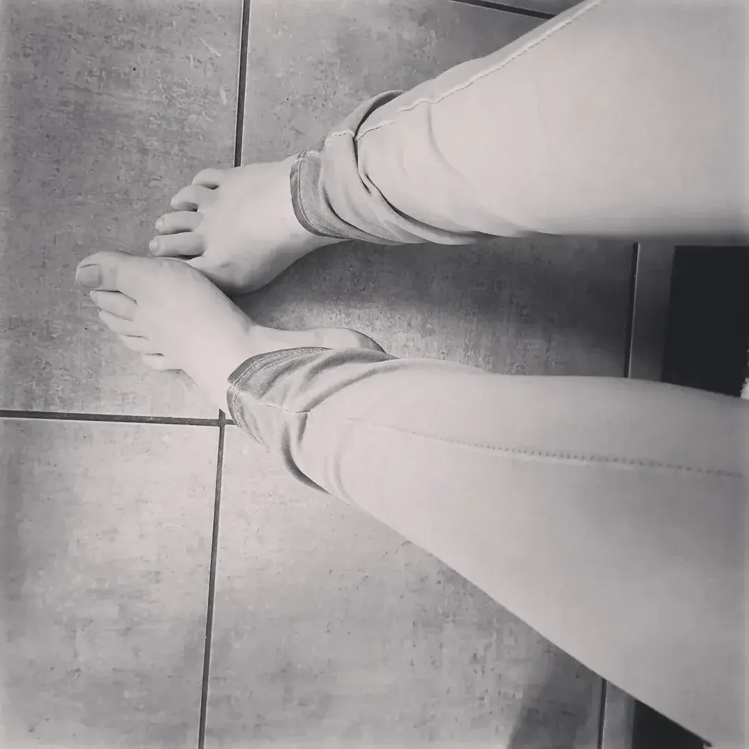 Leak & nude 1 — Feet_by_emili