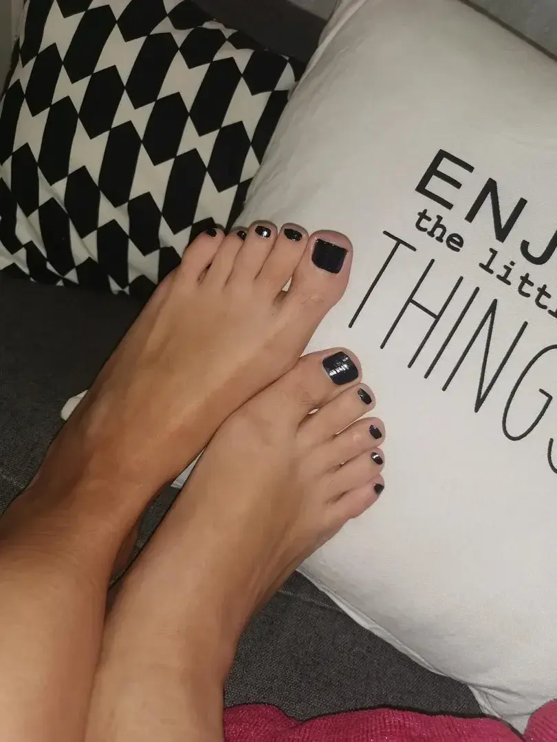 Leak & nude 1 — Mylovelypieds