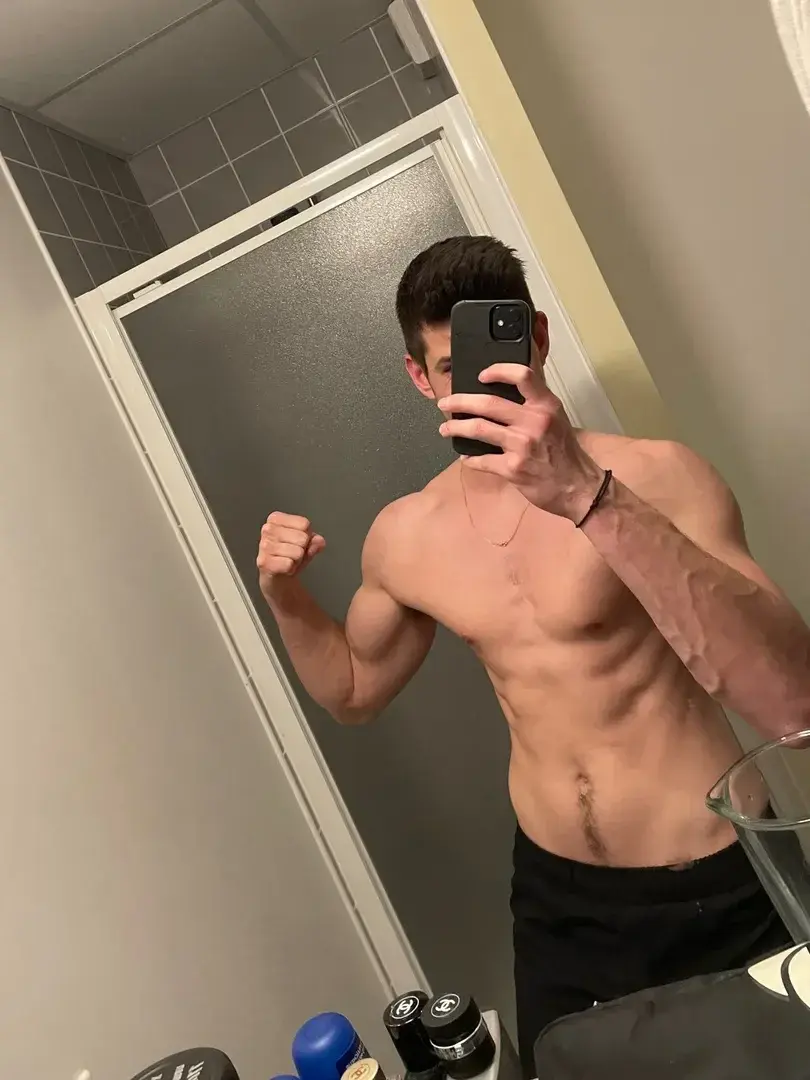 Leak & nude 4 — Greg_89_