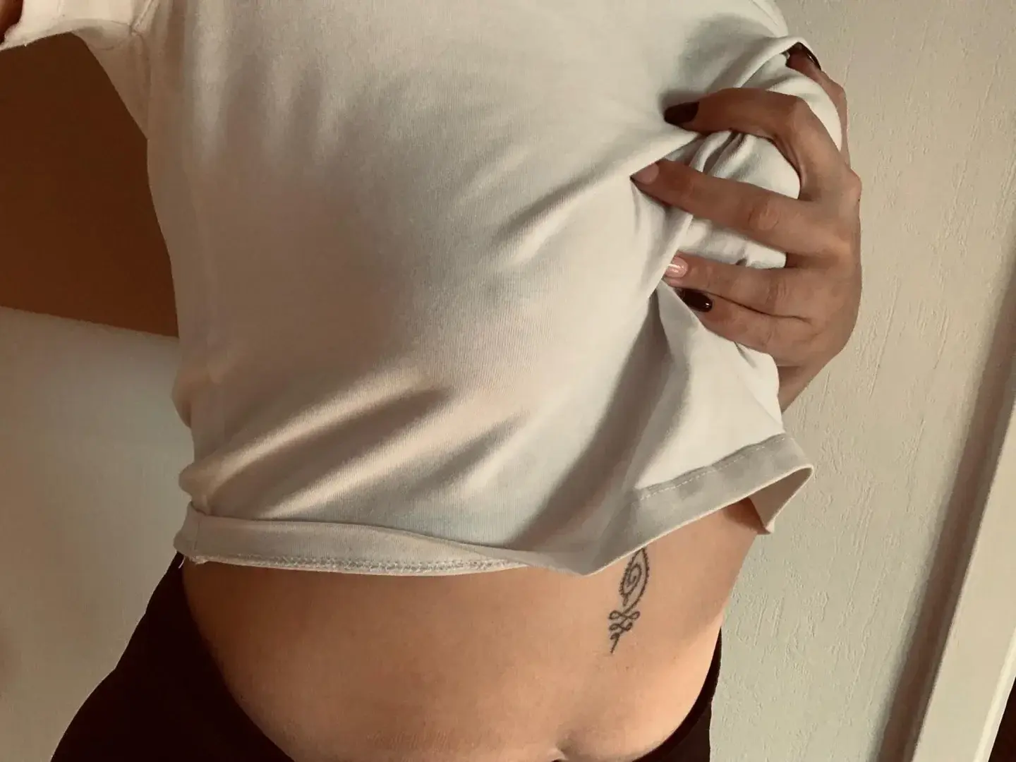 Leak & nude 1 — Aradia97