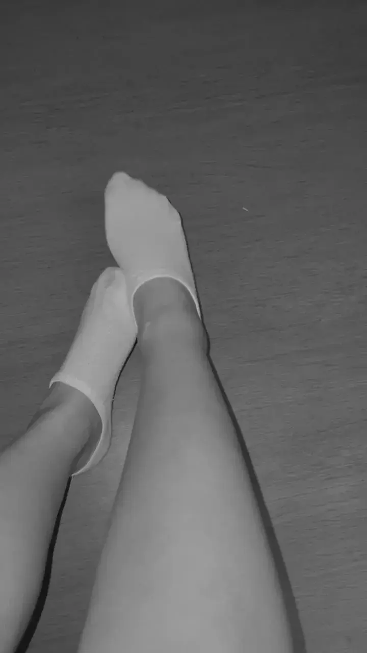 Leak & nude 1 — Beautyfeet_03