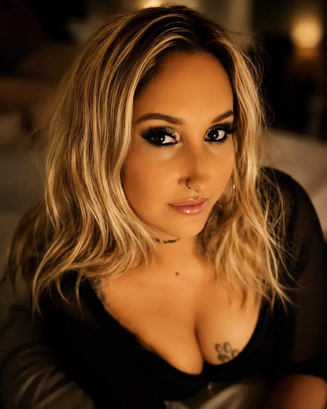 Leak & nude MYM — Isa-milf : « média » (MYM)