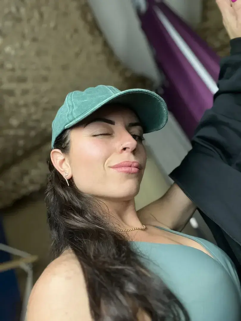 Leak public de Njfit — « Hello💋 » (nude) sur MYM