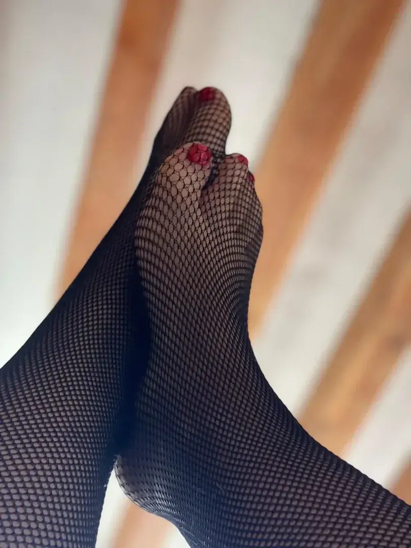 Leak & nude 9 — Modelfeet_7