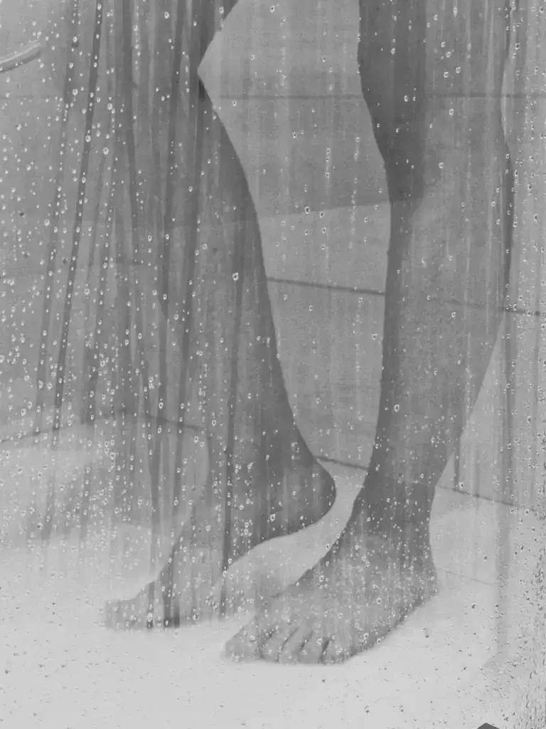 Leak & nude 5 — Floralii