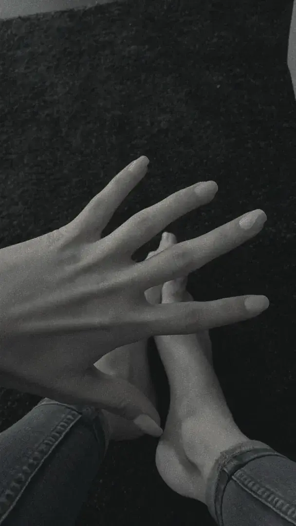 Leak & nude 1 — _pieddamour