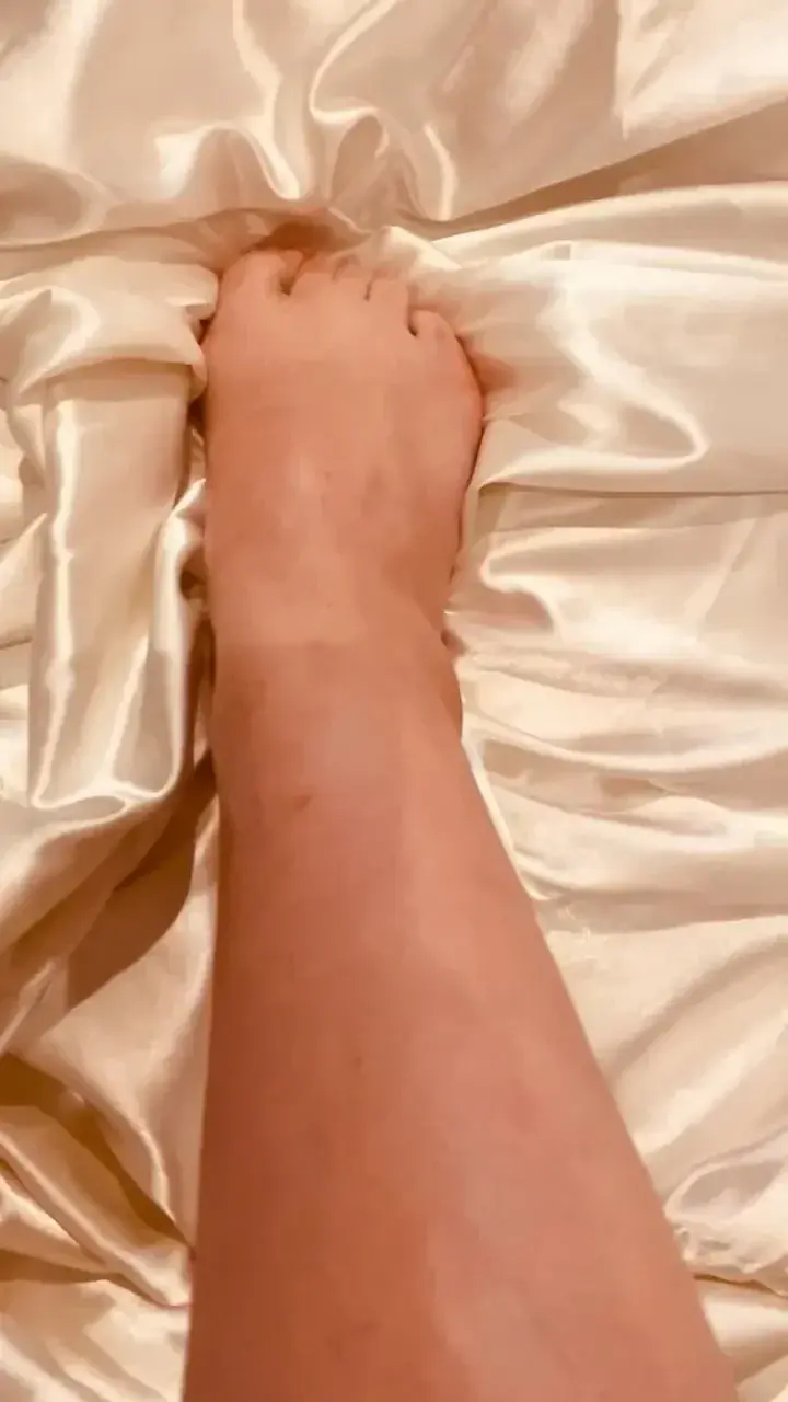 Leak & nude 4 — Myfeetandyou13