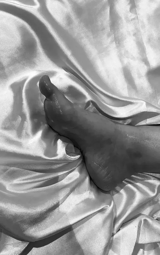 Leak & nude 5 — Myfeetandyou13
