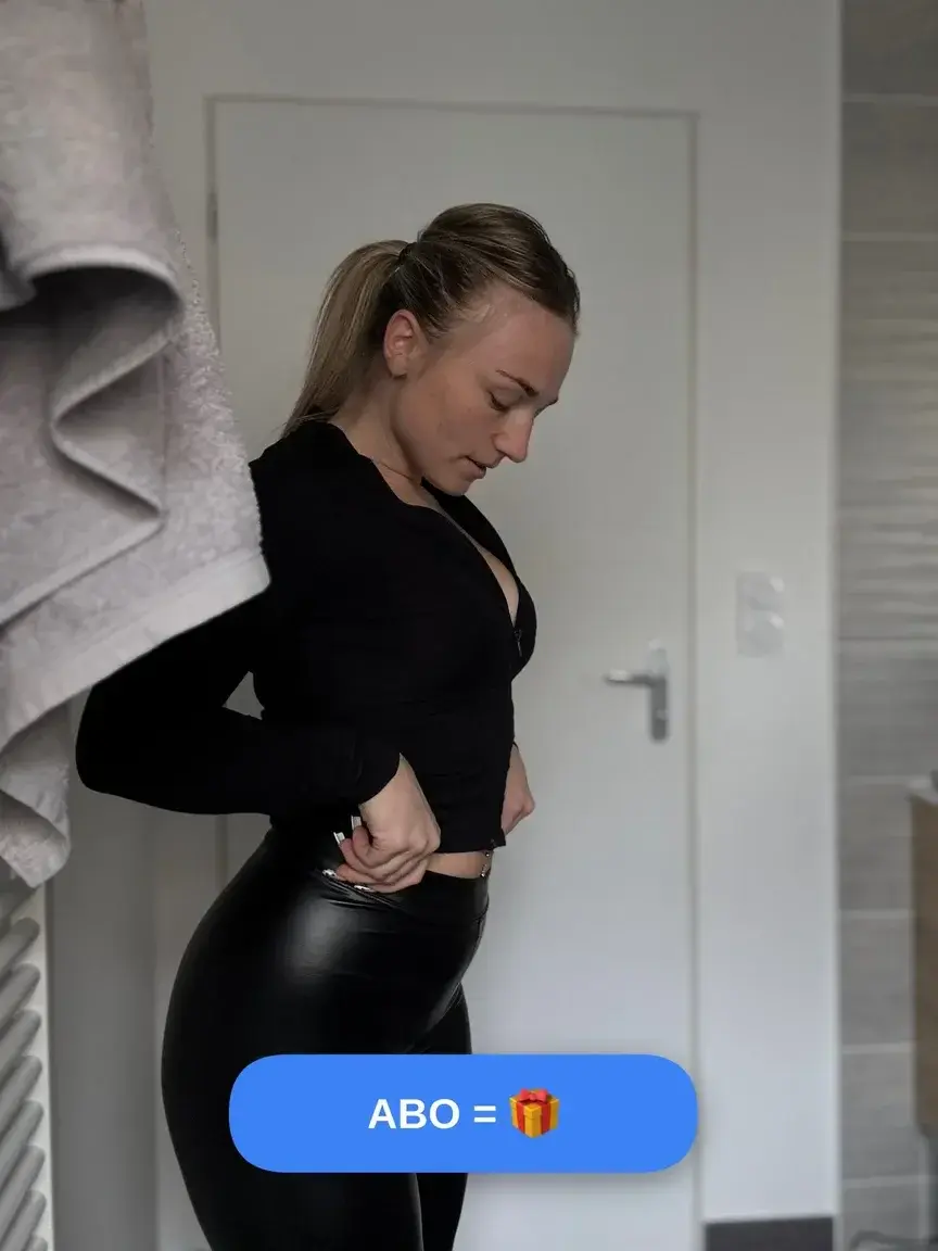 ta préférence secrète m'intrigue, viens me parler en DM