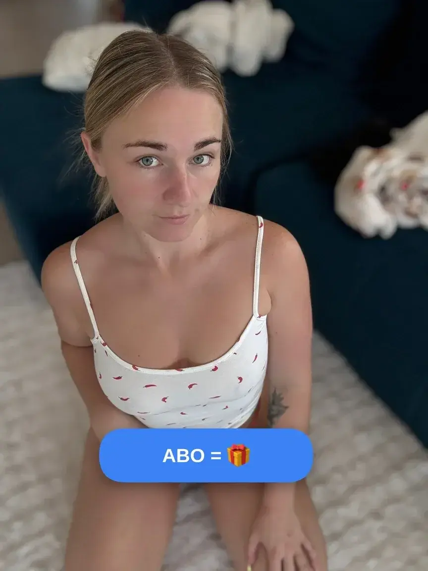 Abonne-toi et envoie-moi un message, je t’attends. 😘