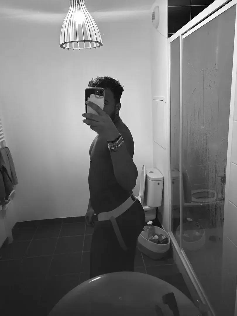 Leak & nude 1 — Mrdemonte