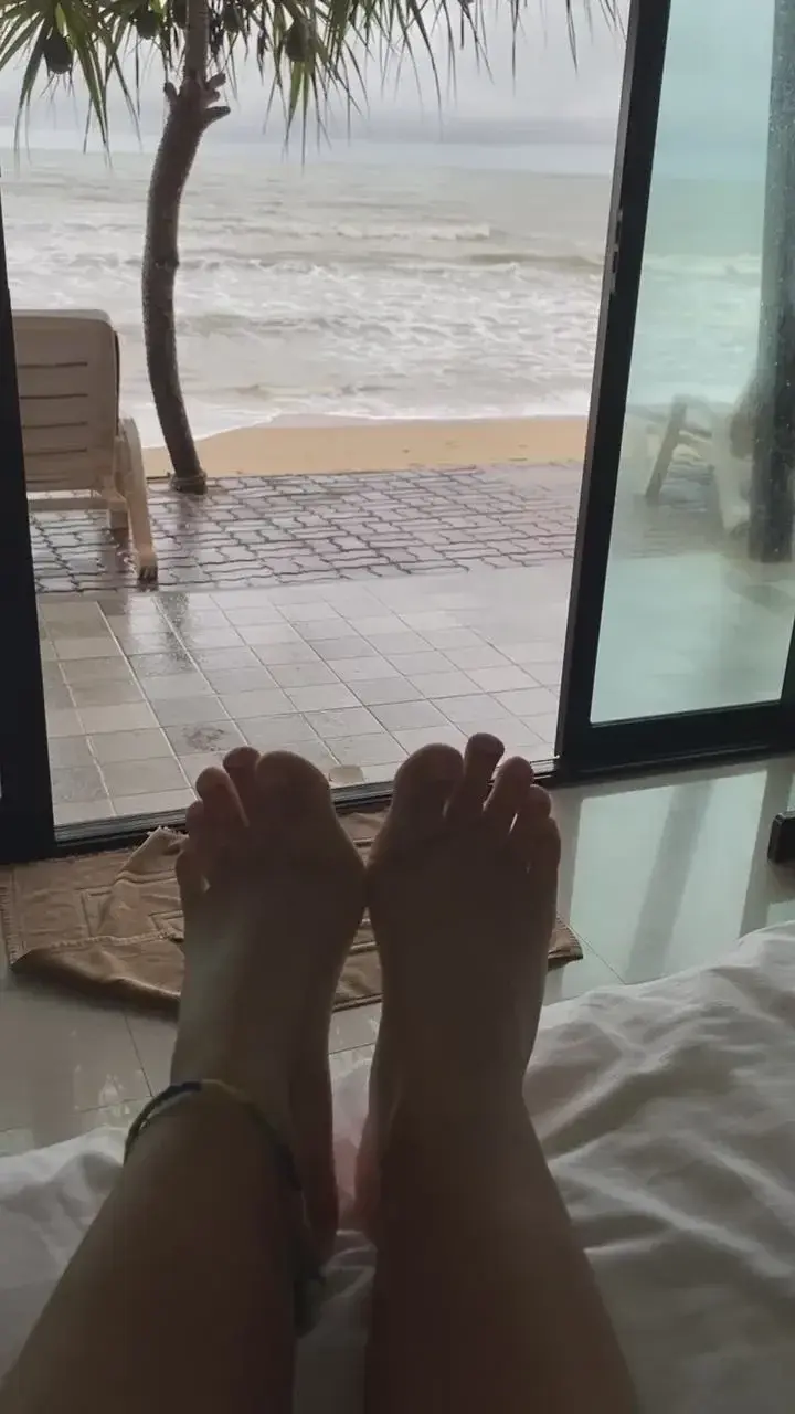 Leak & nude 4 — Cutefeet30