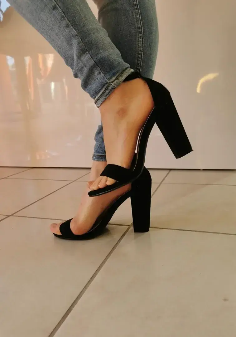 Leak & nude 1 — _feti_pieds