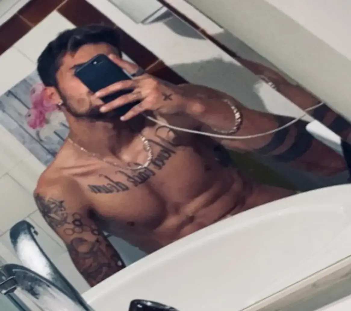 Leak & nude 2 — Malone_ink