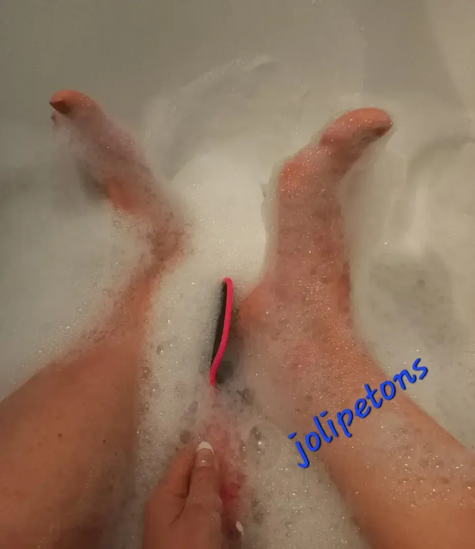 Leak & nude 3 — Jolipetons