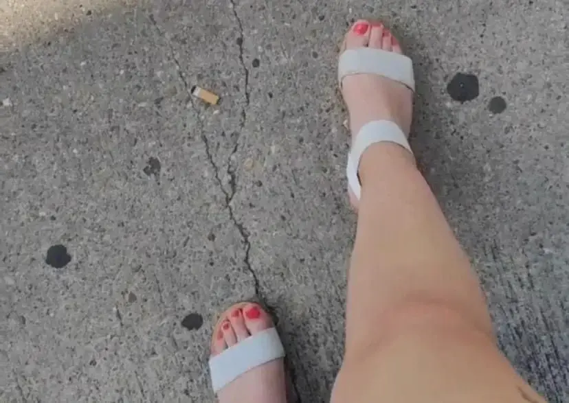 Leak & nude 1 — Piedsphotosfeet