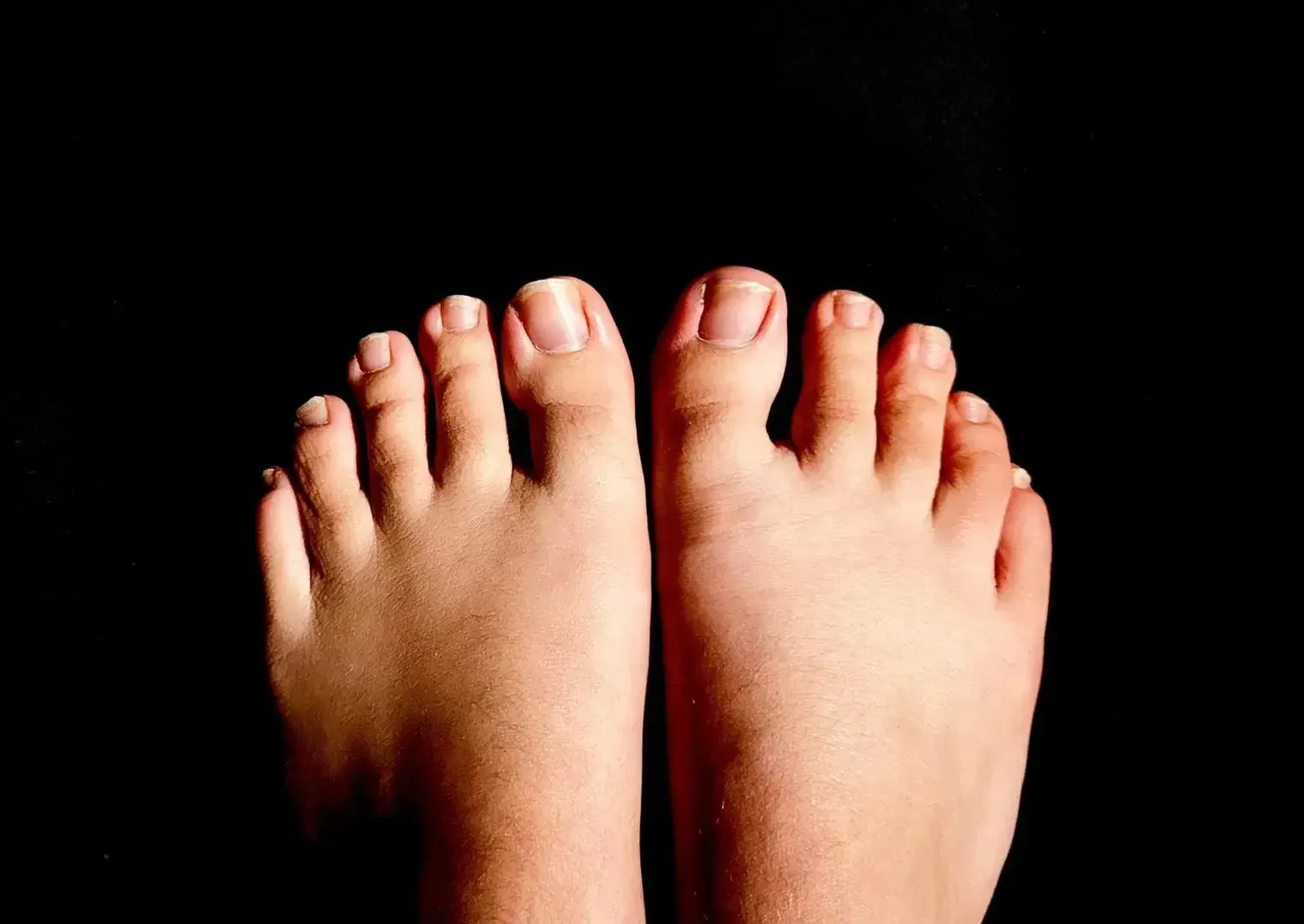 Leak & nude 1 — Camille_blanc_feet