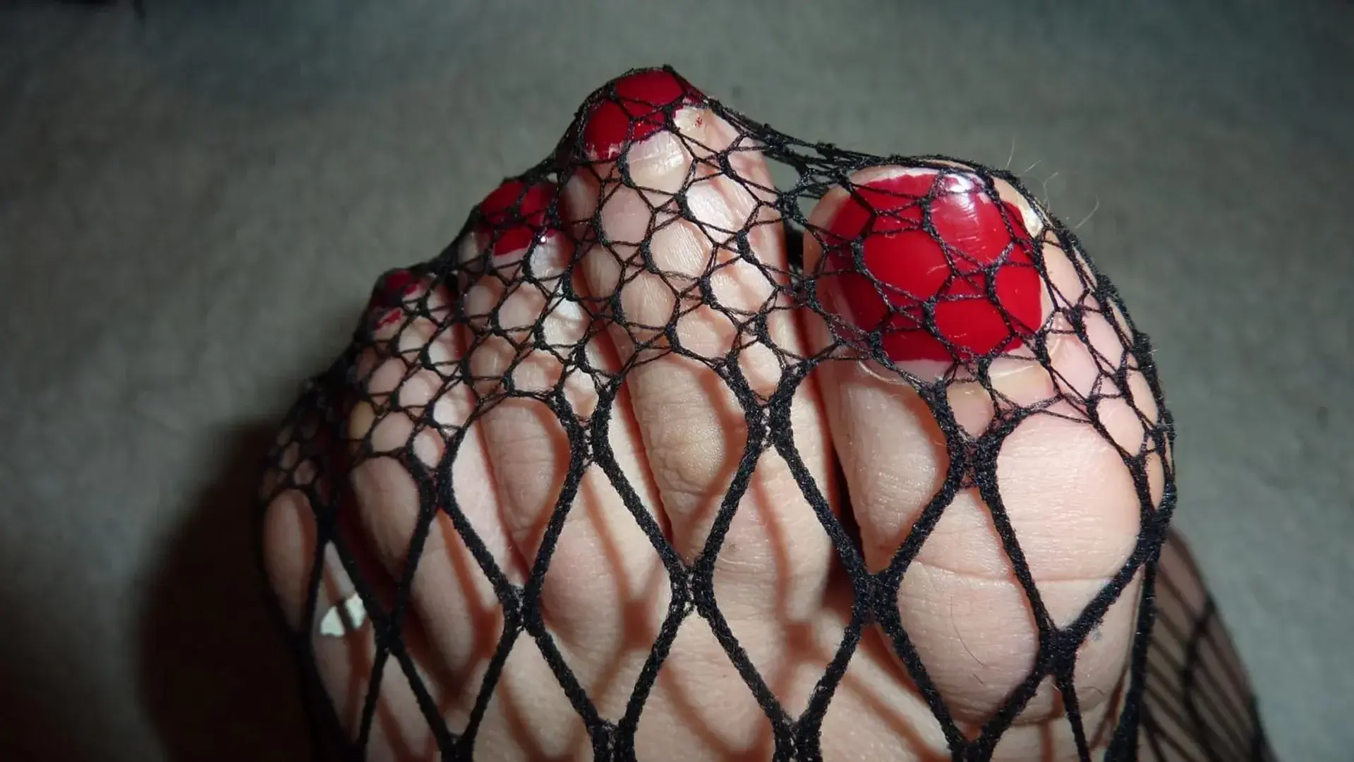 Leak & nude 1 — Irisfeetgoddess