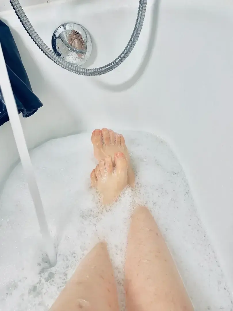 Leak & nude 1 — Feetality