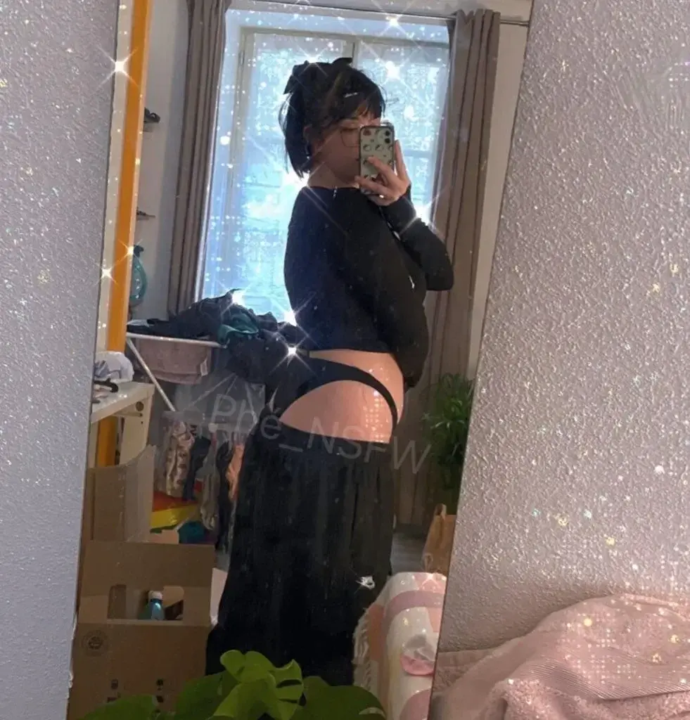 Leak & nude 3 — Phe_nsfw