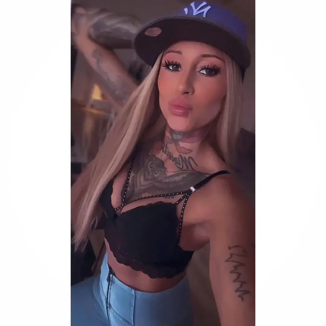 😘💋