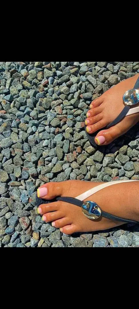 Leak & nude 1 — _feetsugar_