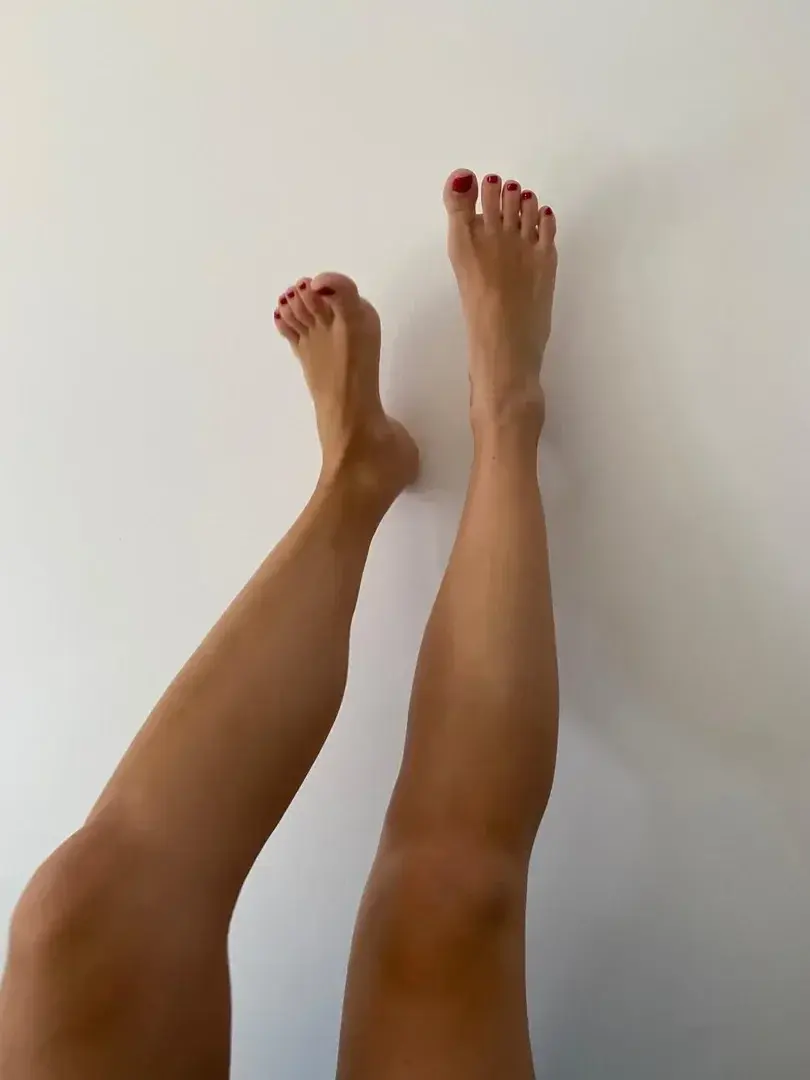 Leak & nude 4 — Solittlefrenchfeet