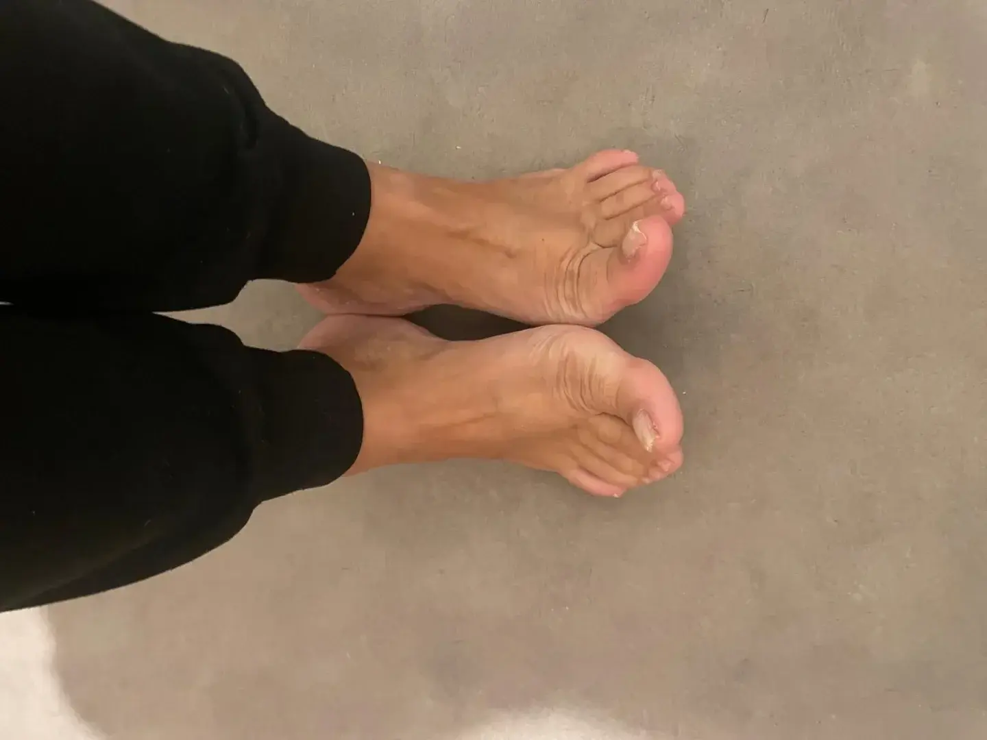 Leak & nude 3 — Foot_g