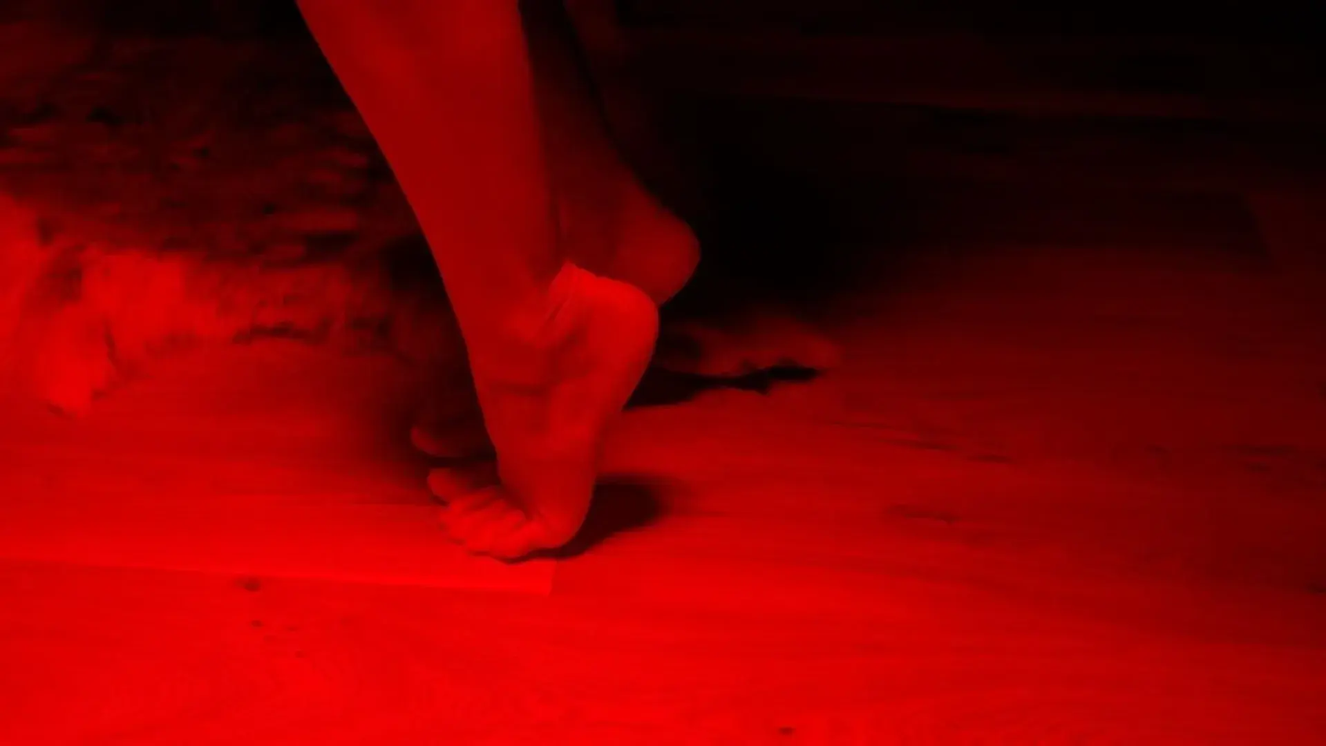 Photo de couverture de Handmaidsfeet