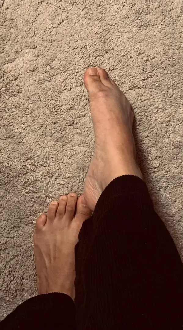 Leak & nude 2 — Feet4everandever