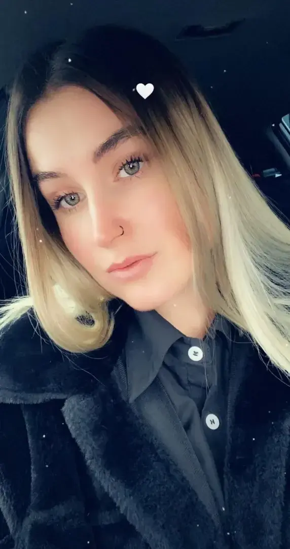 Leak & nude MYM — La_blonde_94 : « média » (MYM)