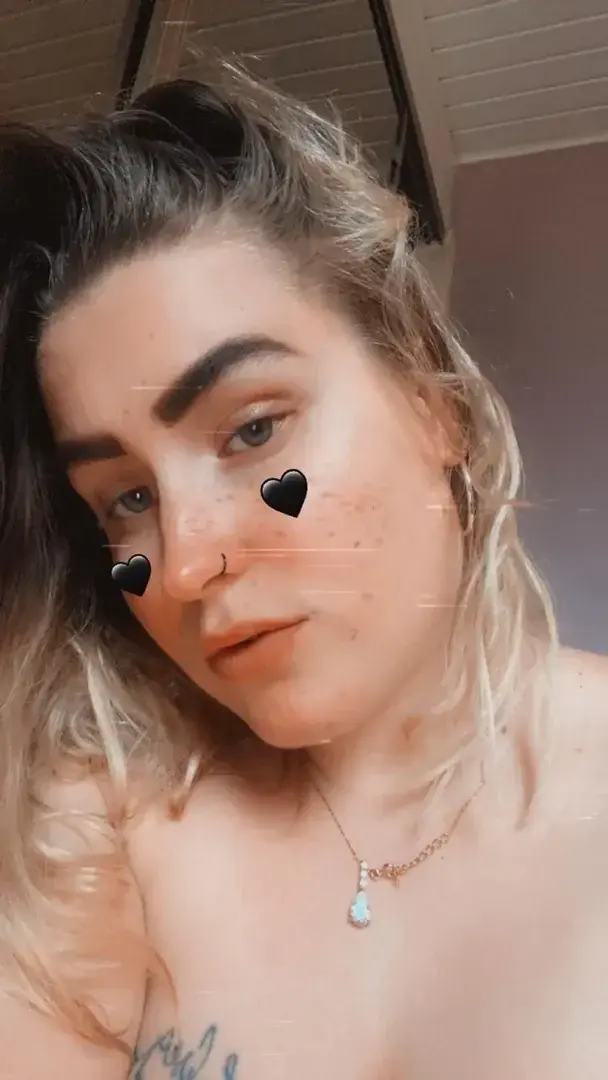 Leak & nude MYM — La_blonde_94 : « média » (MYM)