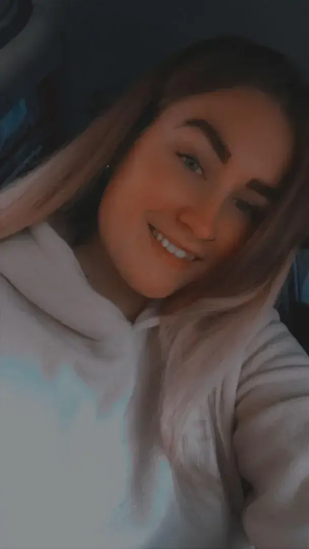 La_blonde_94 - Photo exclusive MYM 16 | French Modèles