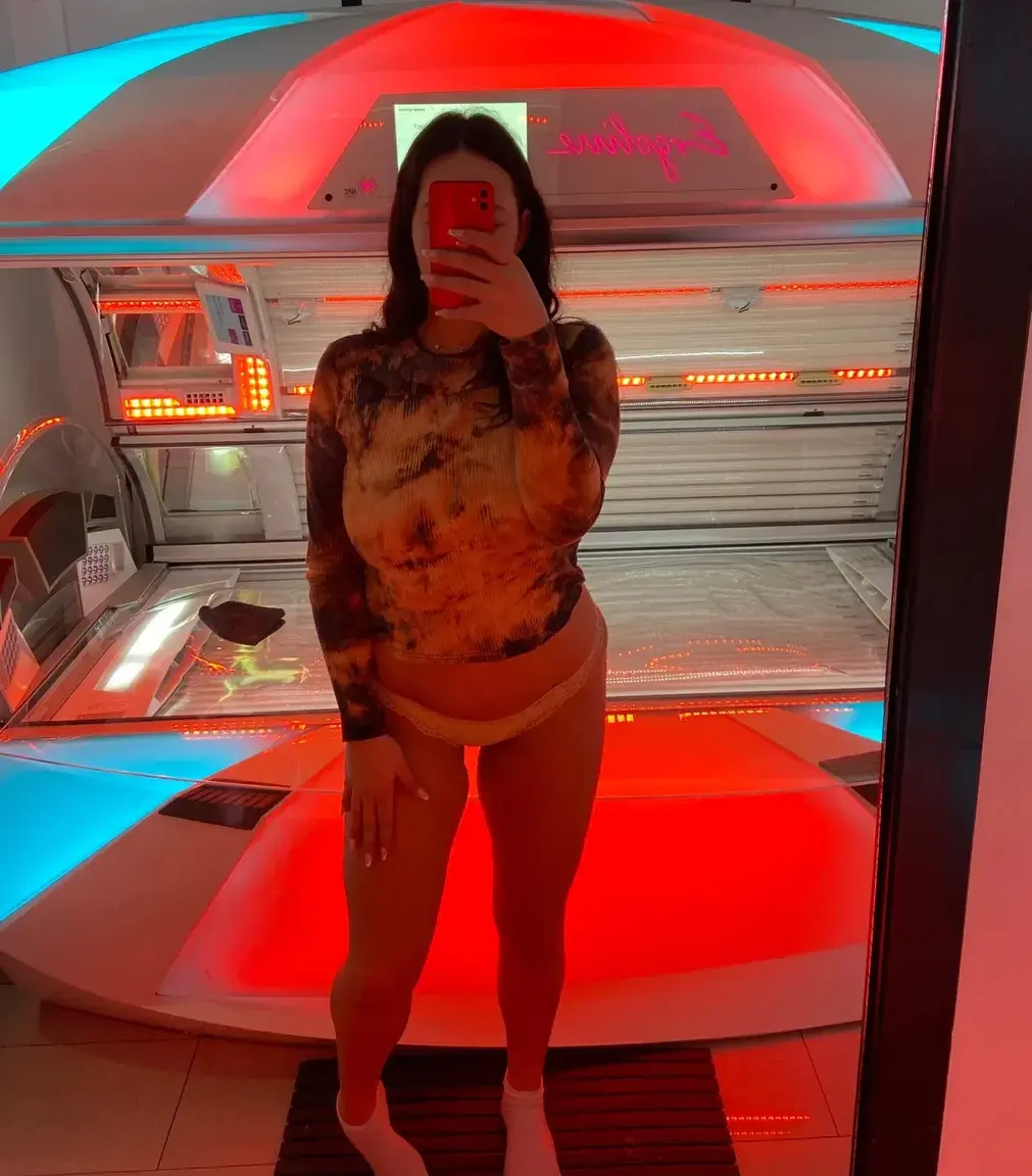 Leak & nude 3 — Badassqueenn