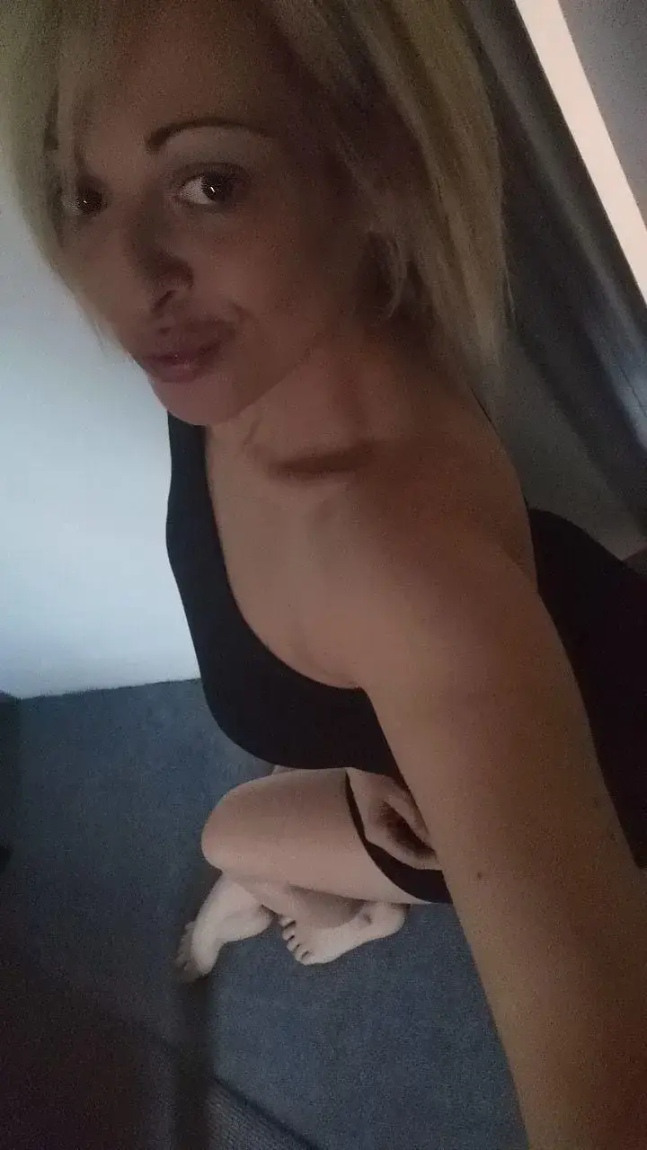 Leak & nude 1 — Nina_s_h_o_w