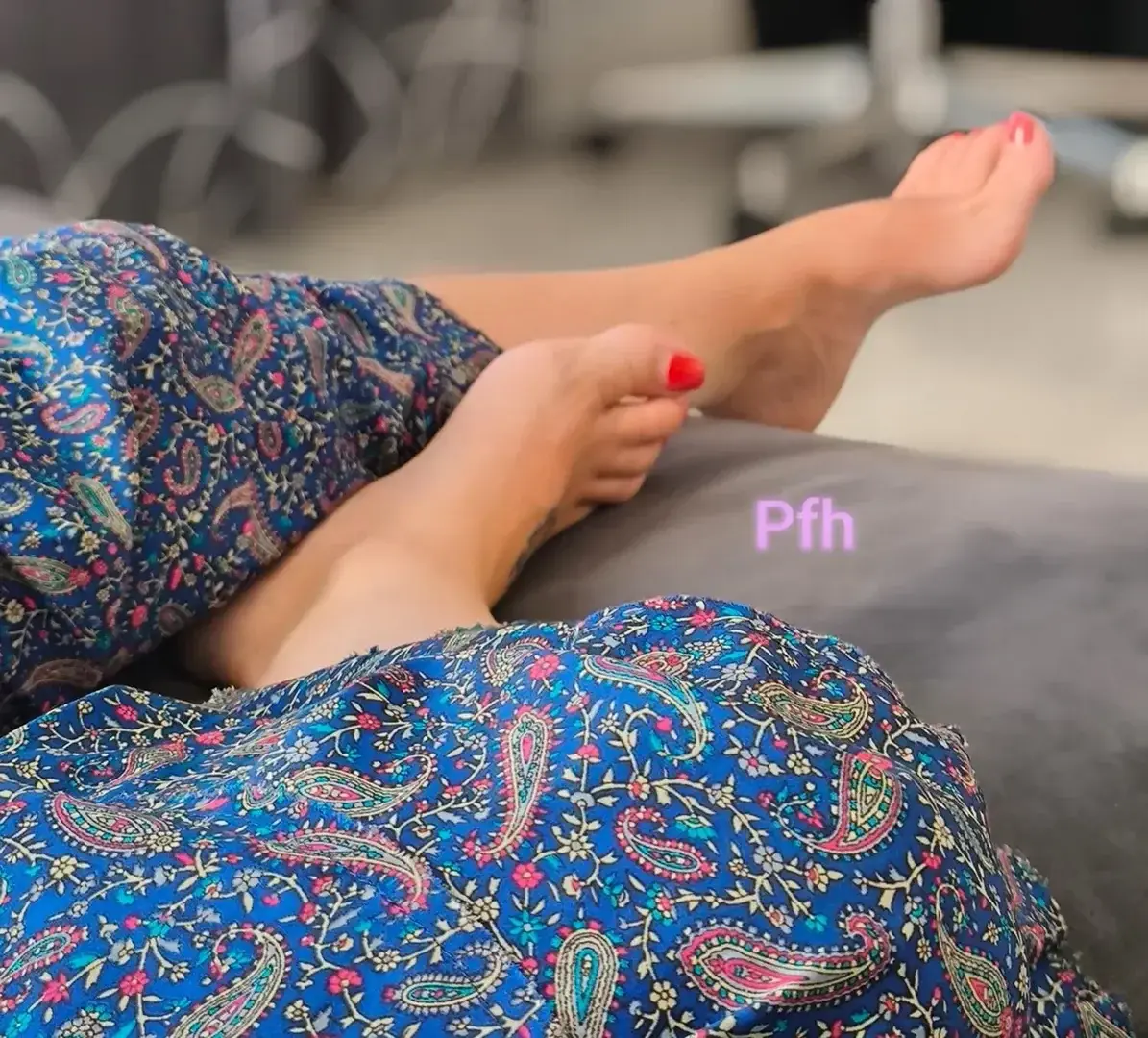 Princesse_feetandheels — média 12 | French Modèles
