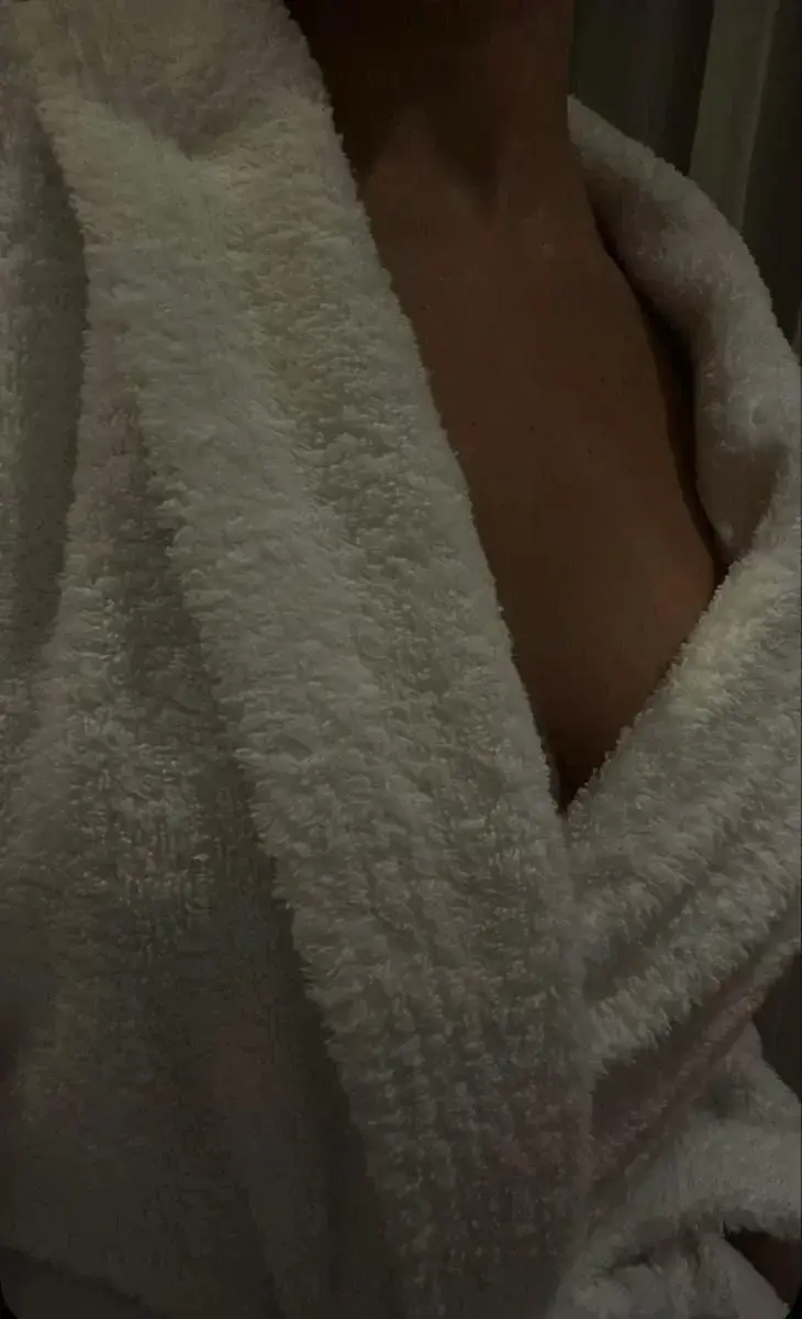 Leak & nude 4 — Luciole_gi_