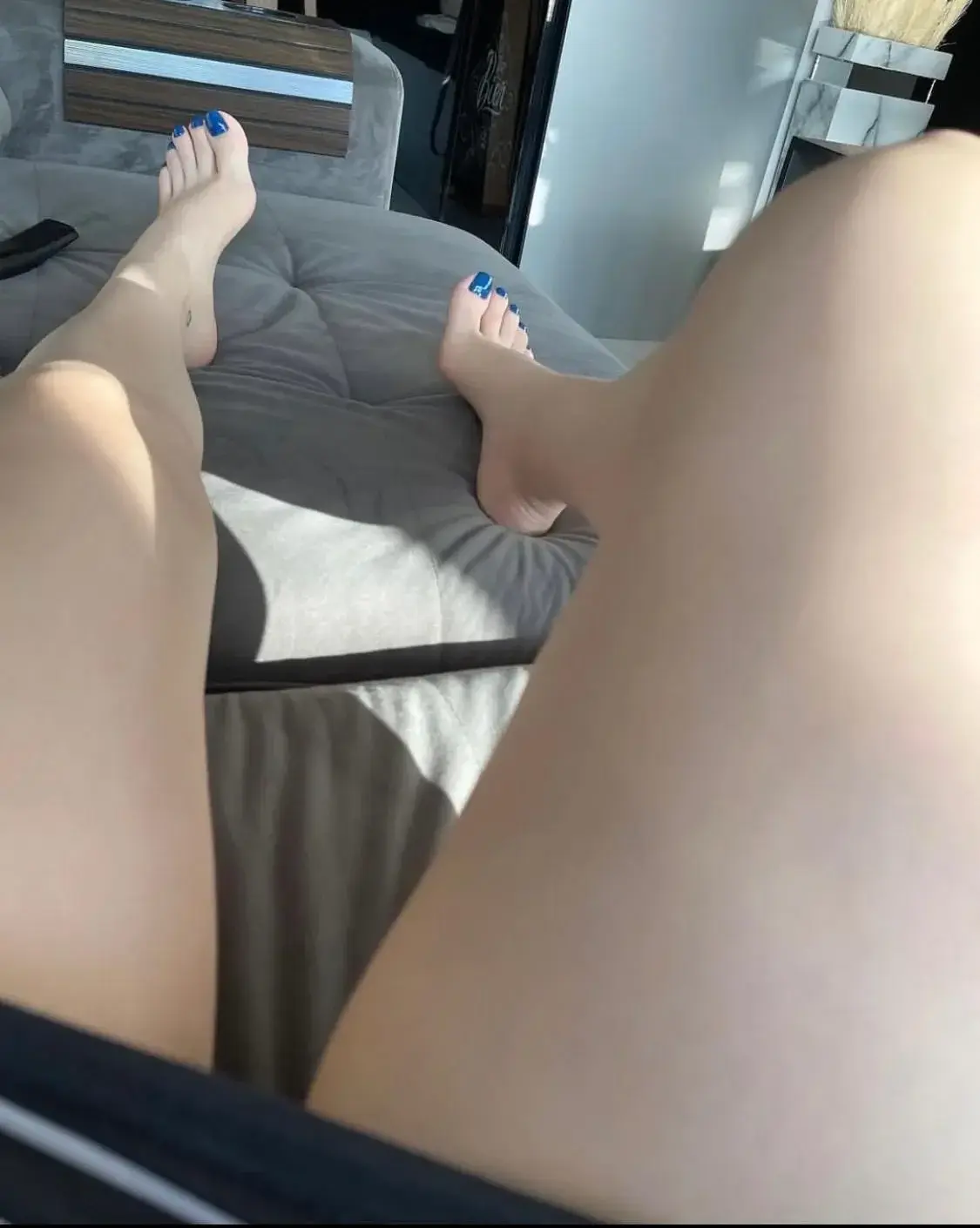 Leak & nude 1 — Laure-fox