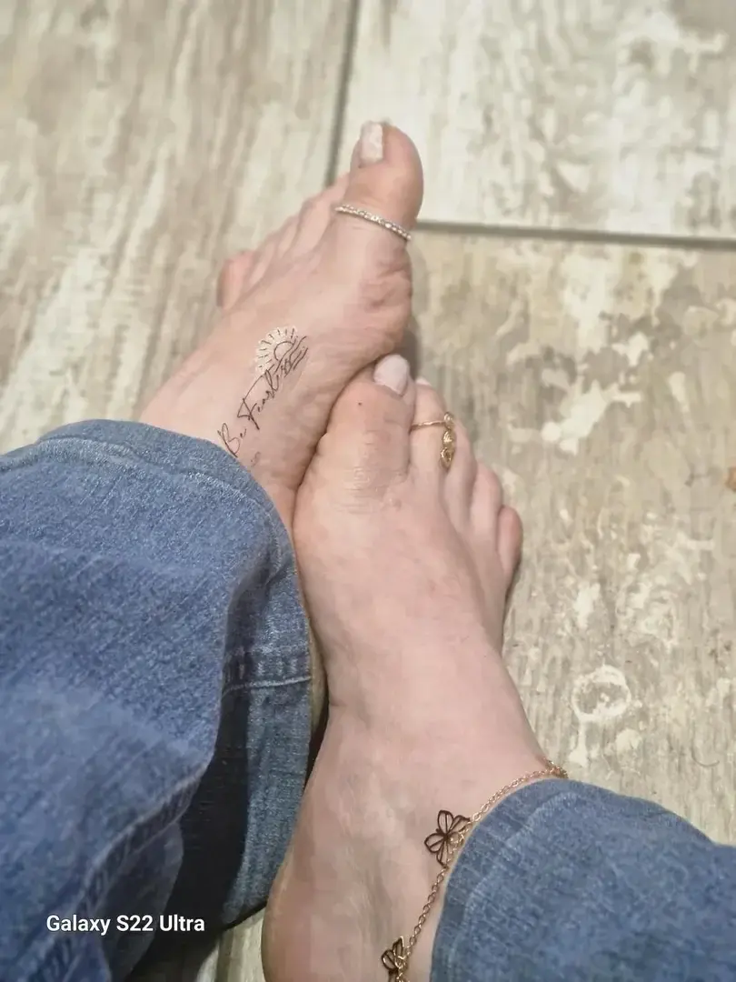 Leak & nude 2 — Isa_feet13