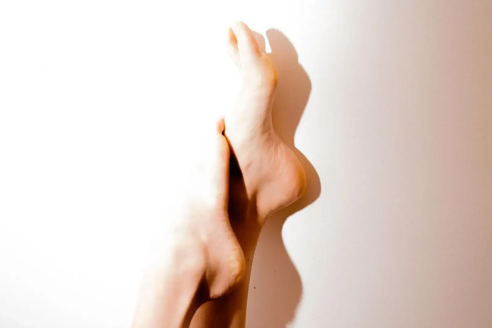 Leak & nude 3 — Artifeet