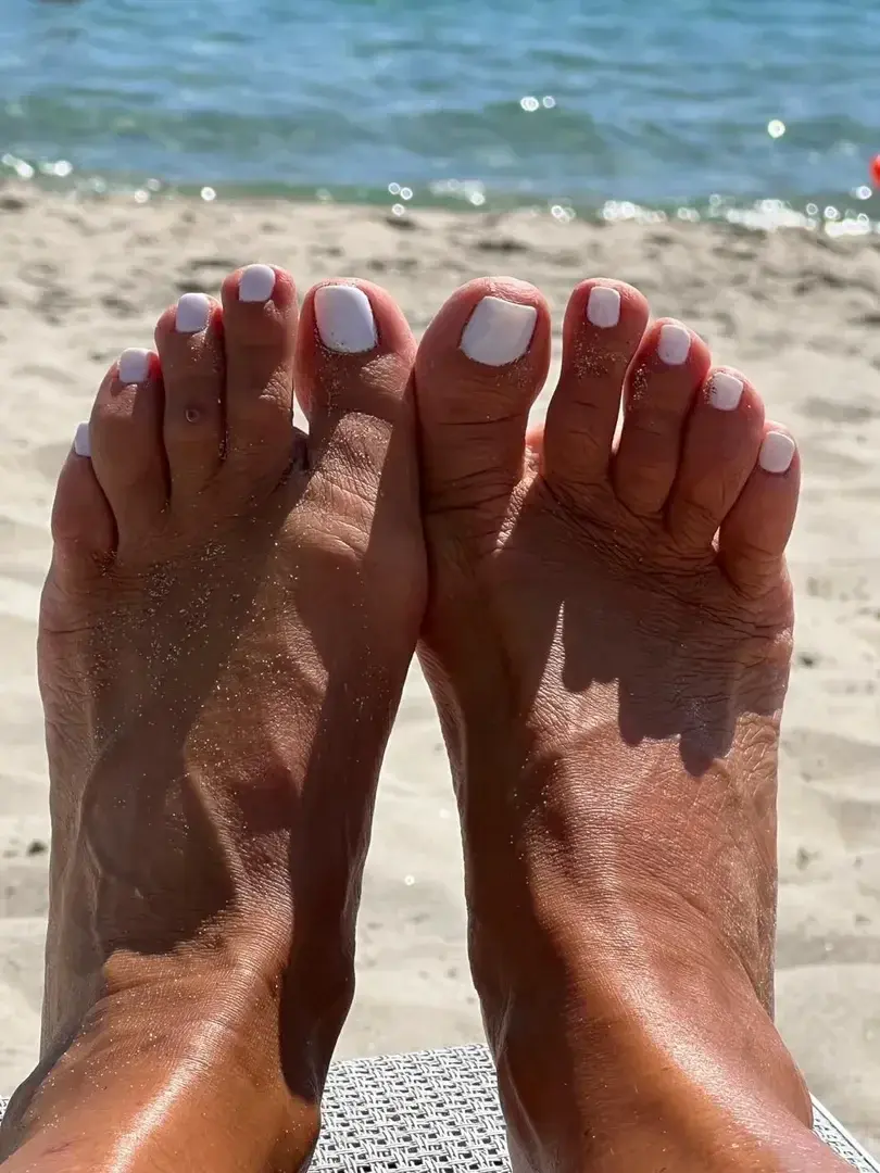 Leak & nude 1 — Mommysfeet