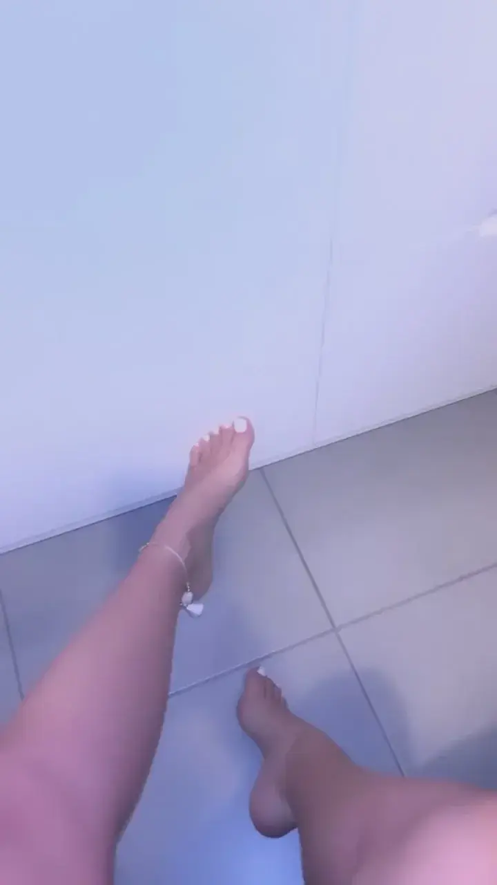 Leak & nude 2 — lyanafeet