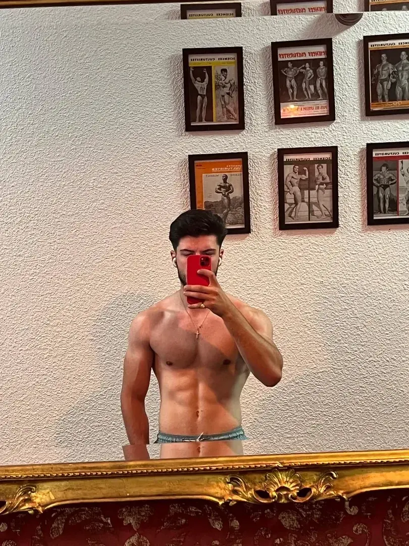 Leak & nude 2 — Angelseven