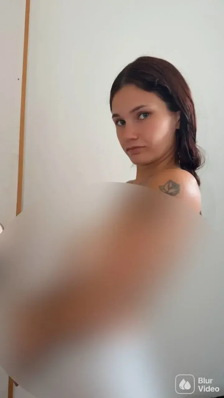 Defloute en privé 🥵