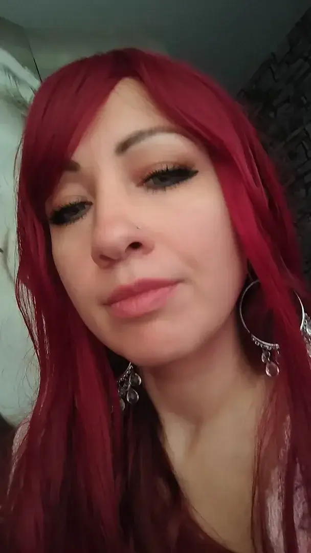 Redgirl45 — média 11 | French Modèles